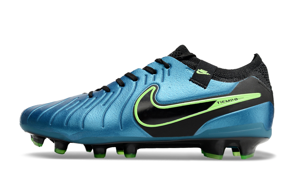 Nike Tiempo